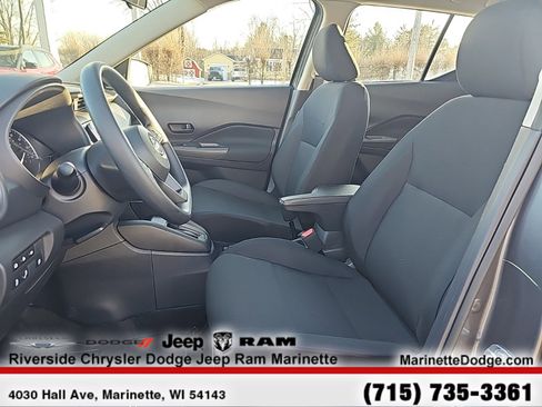 Used 2024 Nissan Kicks S image 15