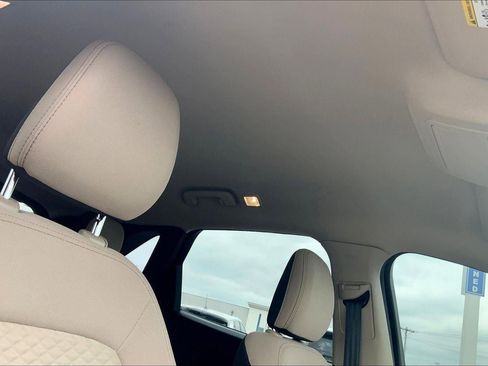 Used 2020 Ford Escape SE FWD image 27