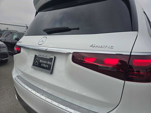 New 2026 Mercedes-Benz GLS 580 4MATIC image 15