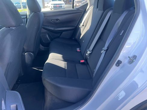 Used 2025 Nissan Sentra S FWD image 31