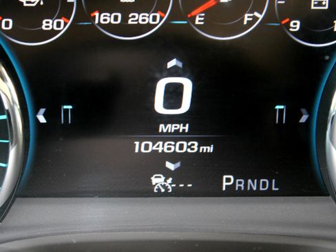 Used 2017 GMC Yukon XL Denali w/ Open Road Package image 36