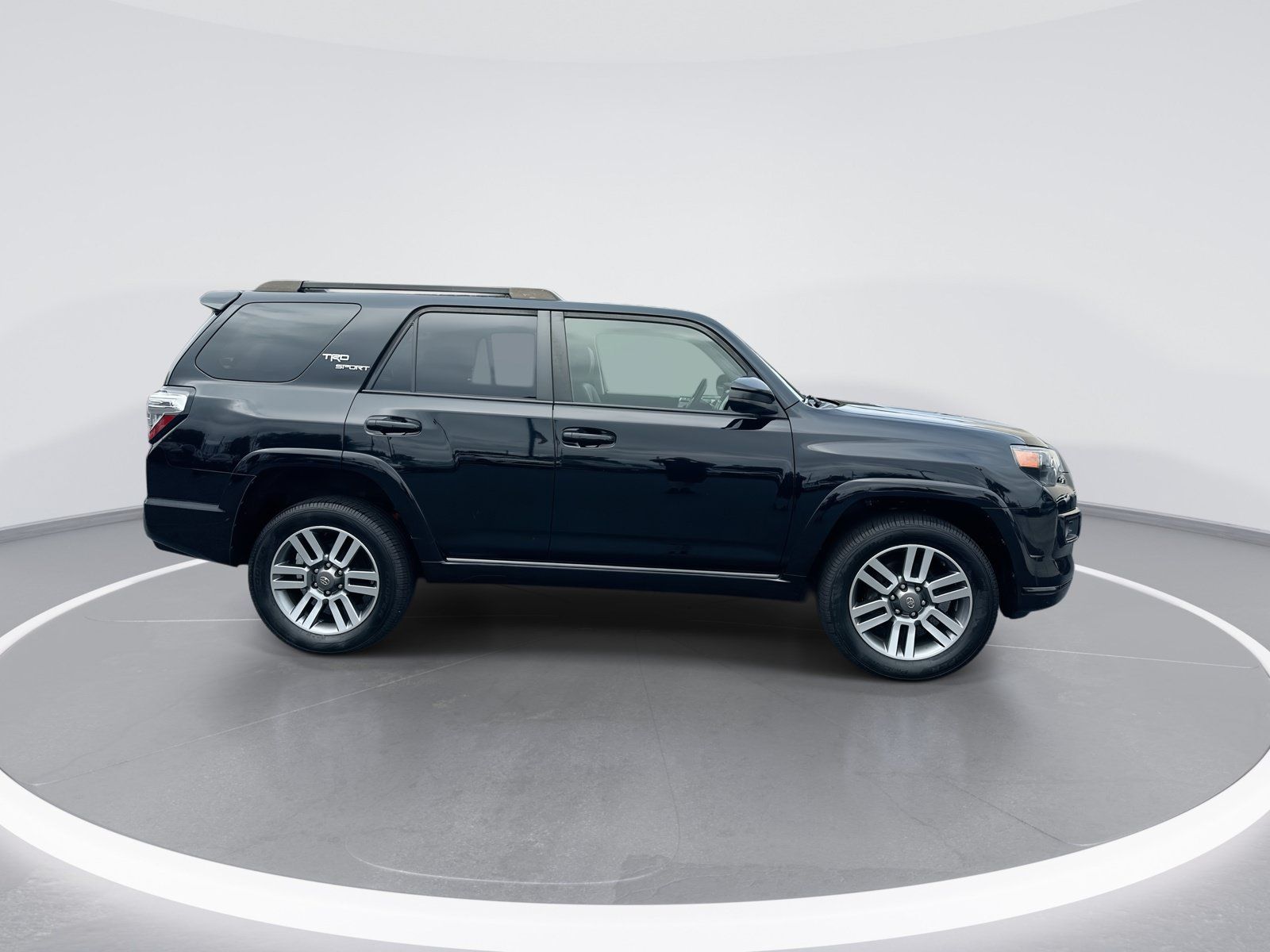 Used 2022 Toyota 4Runner TRD Sport AWD/4WD image 10