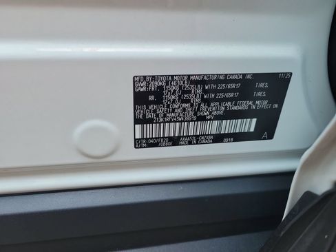 Certified 2025 Toyota RAV4 LE FWD image 36