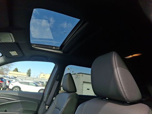 Used 2024 Honda Passport EX-L image 14