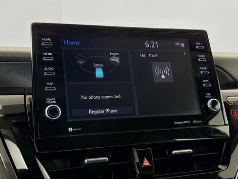 Used 2022 Toyota Camry XLE w/ Cold Weather Package image 14