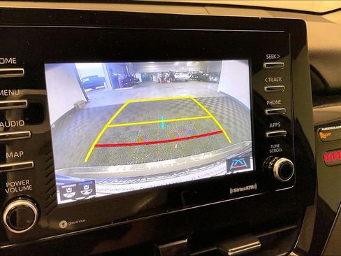 Used 2022 Toyota Camry LE w/ Convenience Package image 20