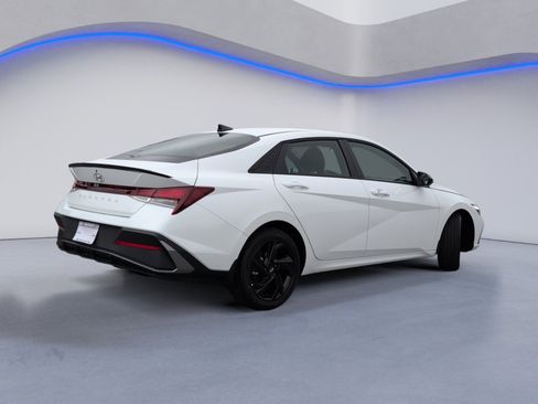New 2026 Hyundai Elantra Sport FWD image 4