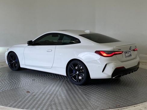 Certified 2021 BMW 440i xDrive Coupe w/ Premium Package image 3