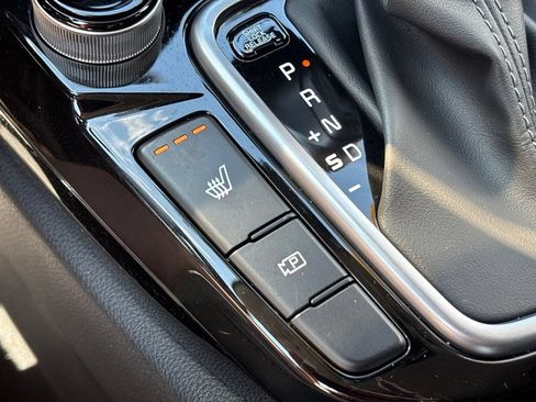 Certified 2025 Kia Seltos S AWD/4WD image 26