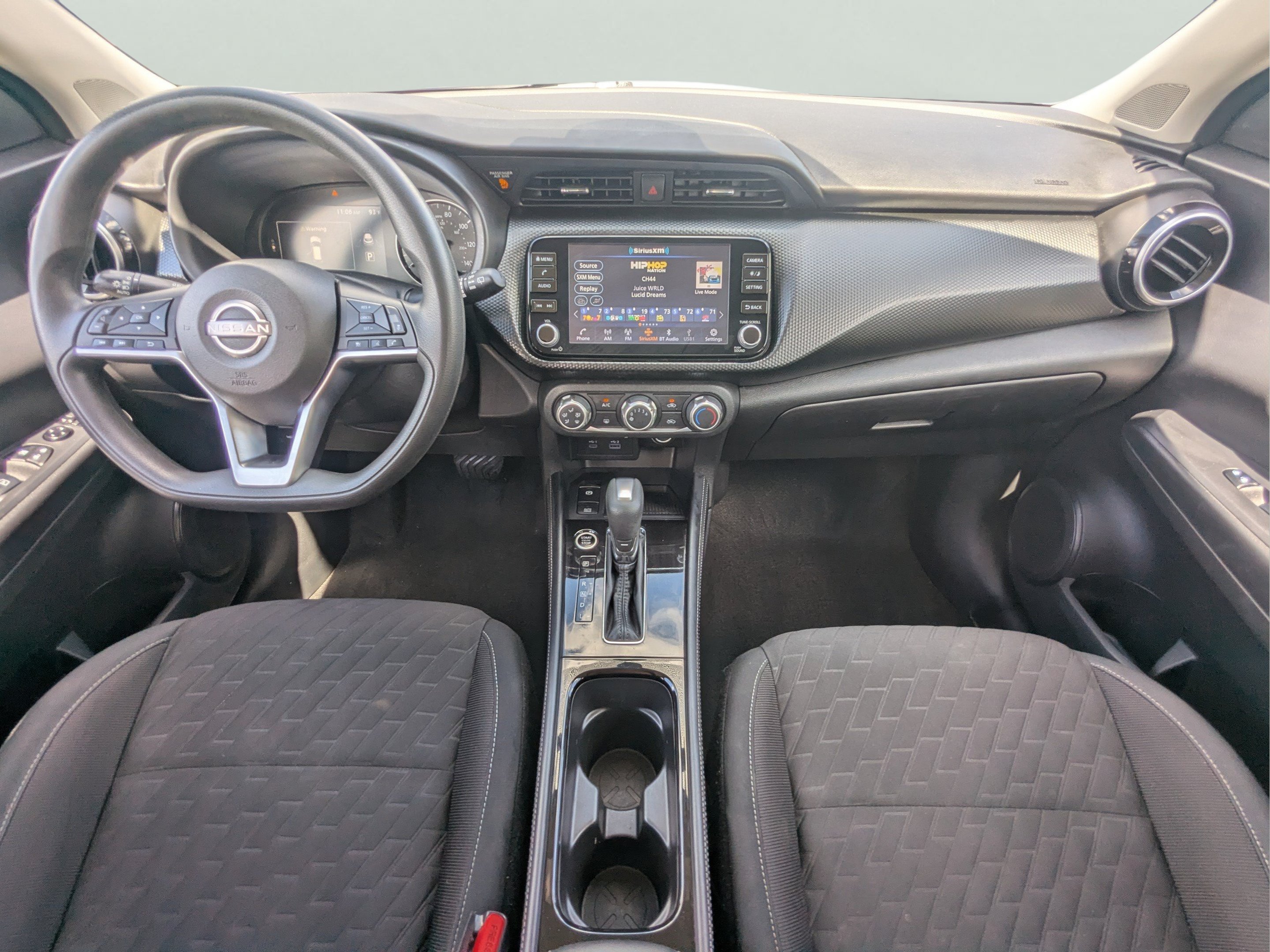 Used 2023 Nissan Kicks SV FWD image 11