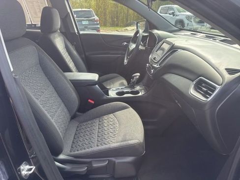 Used 2024 Chevrolet Equinox LT AWD/4WD image 37