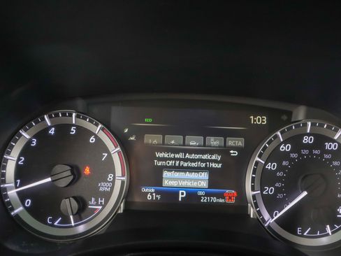 Used 2024 Toyota Highlander XLE image 15