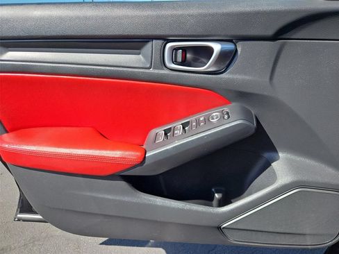 Used 2023 Honda Civic Sport image 13