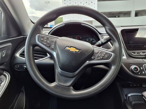 Used 2023 Chevrolet Malibu LT FWD image 13