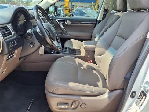 Used 2021 Lexus GX 460 Premium image 6