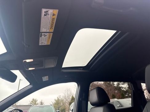 Used 2025 Honda CR-V Sport Touring image 21