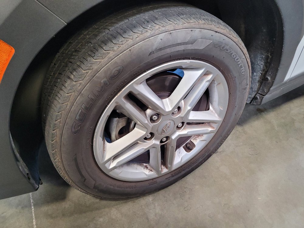 Used 2023 Hyundai Kona SE FWD image 31
