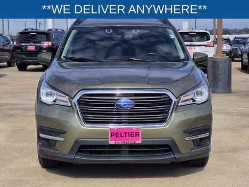 Used 2022 Subaru Ascent Premium w/ Convenience Package image 2