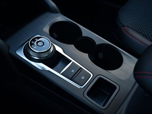 New 2026 Ford Escape ST-Line Elite w/ Class II Trailer Tow Package image 32