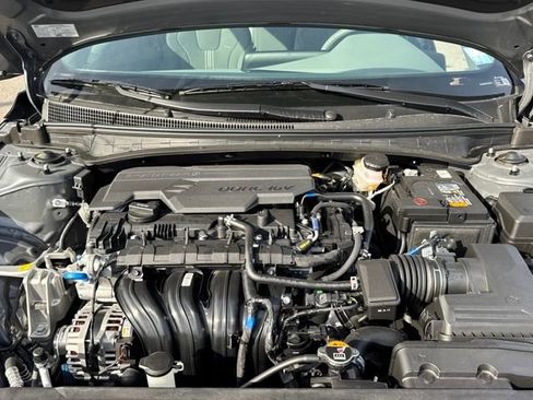 New 2026 Hyundai Elantra Sport FWD image 21