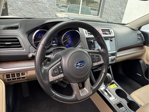Used 2015 Subaru Outback 2.5i Limited AWD/4WD image 23