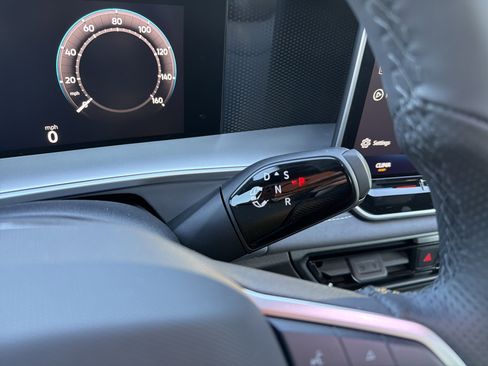 New 2026 Volkswagen Tiguan SE R-Line image 16