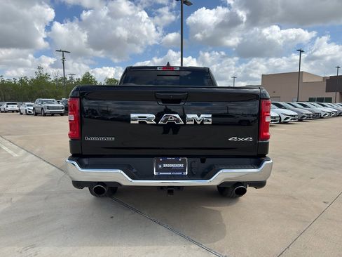 Used 2025 RAM 1500 Laramie AWD/4WD image 6