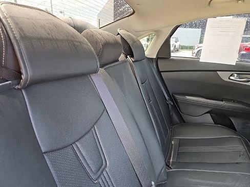 Used 2019 Kia Forte Sedan FWD image 28