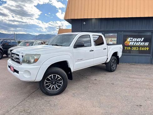 Used 2010 Toyota Tacoma 4x4 Double Cab image 1