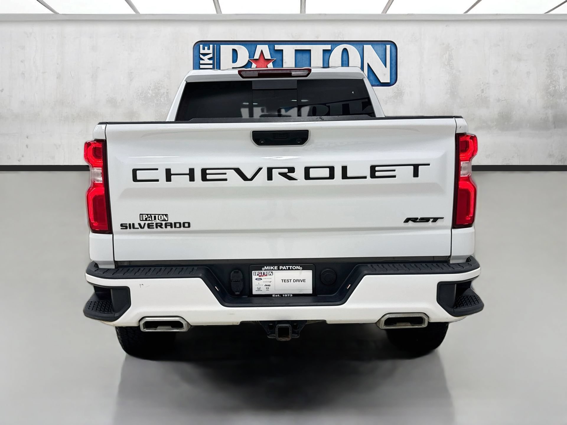 Used 2023 Chevrolet Silverado 1500 RST w/ Convenience Package II AWD/4WD image 6