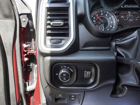 Used 2023 RAM 1500 Big Horn AWD/4WD image 16