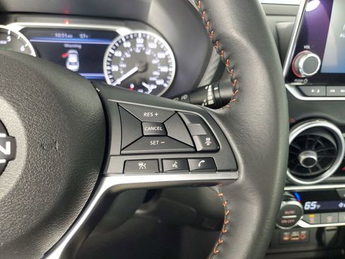 Used 2024 Nissan Sentra SR w/ Lighting Package image 24