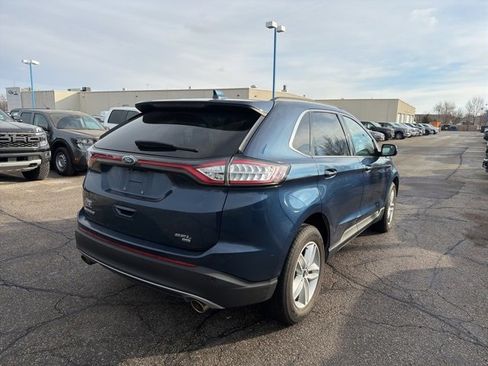 Used 2017 Ford Edge SEL image 4