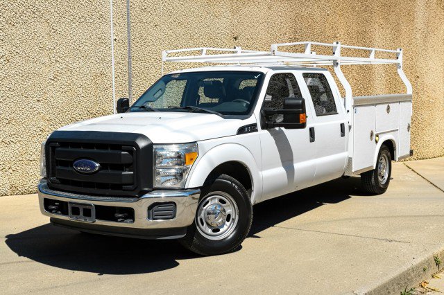Used 2016 Ford F250 XL w/ Power Equipment Group RWD image 5