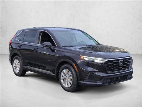 Certified 2023 Honda CR-V LX image 3