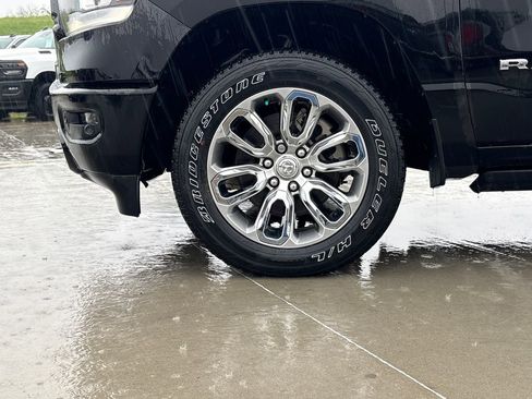 Used 2023 RAM 1500 Laramie AWD/4WD image 13
