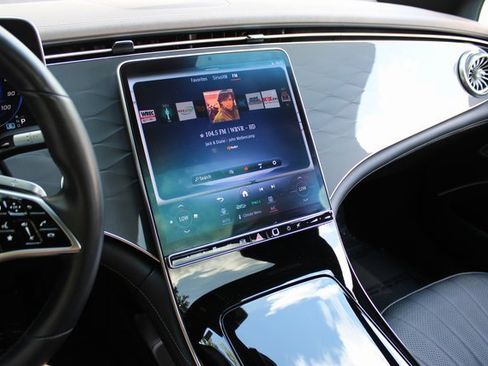 Used 2023 Mercedes-Benz EQS 450+ 450 Base image 17