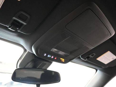 Used 2026 Chevrolet Equinox LT FWD image 23