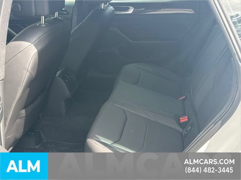 Used 2023 Volkswagen Arteon SE FWD image 24