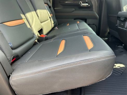 New 2026 GMC Sierra 2500 AT4 image 16