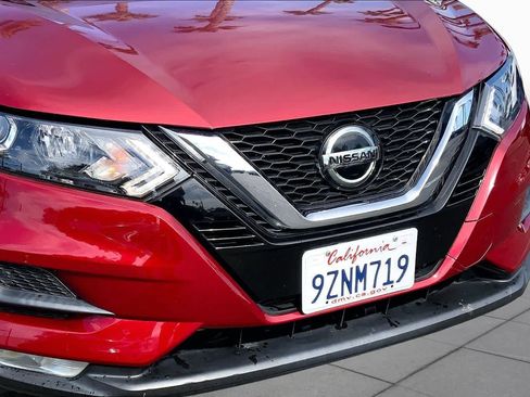 Used 2022 Nissan Rogue Sport SV FWD image 29