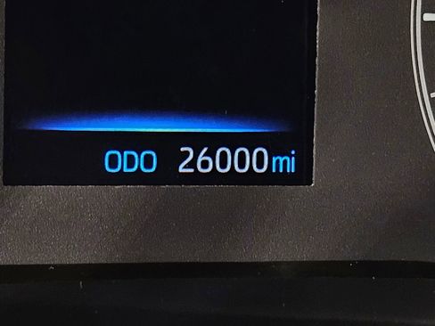 Used 2023 Toyota Corolla SE image 28