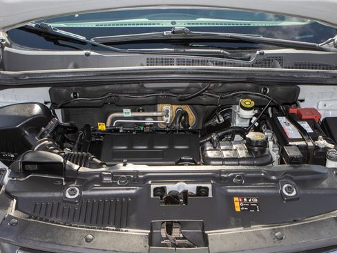 Used 2020 Chevrolet Trax LS image 31