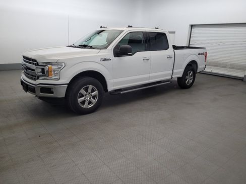 Used 2019 Ford F150 XLT w/ Equipment Group 302A Luxury AWD/4WD image 2