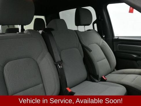 Used 2022 RAM 1500 Big Horn AWD/4WD image 17