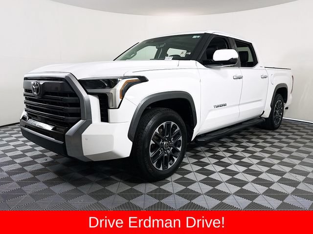 Used 2023 Toyota Tundra Limited w/ Power Package RWD image 3