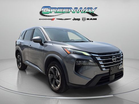 Used 2024 Nissan Rogue SV AWD/4WD image 1