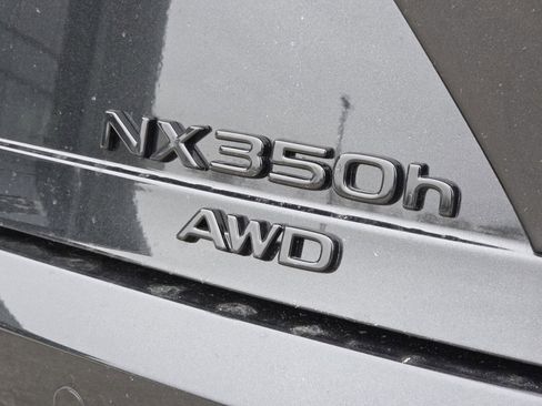 New 2026 Lexus NX 350 350h Luxury image 9