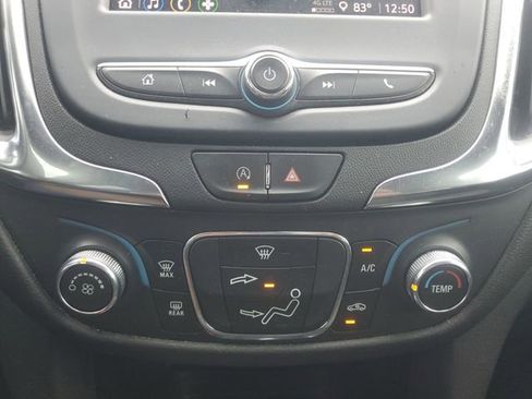 Certified 2022 Chevrolet Equinox LT image 32