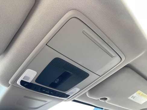 Certified 2025 Honda CR-V EX image 32